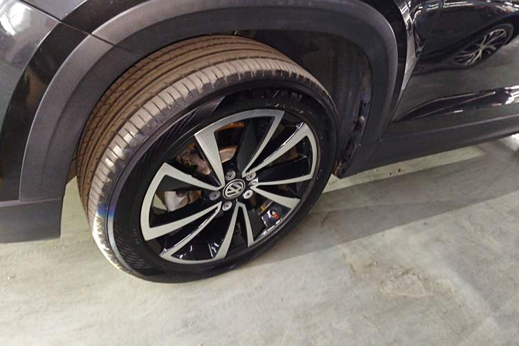 Used Volkswagen Tharu 2020 280TSI Two-Wheel Drive Luxury Plus Version China VI Standard