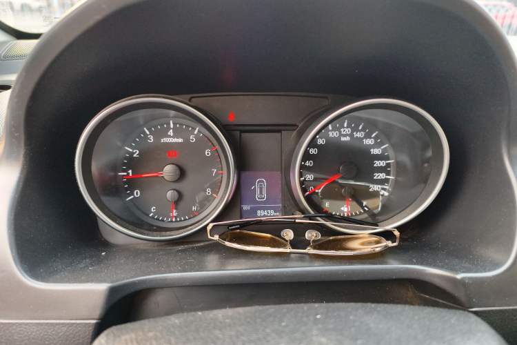 Used Haval H6 2016 Upgraded Model 1.5T Manual Two-Wheel Drive Urban Version