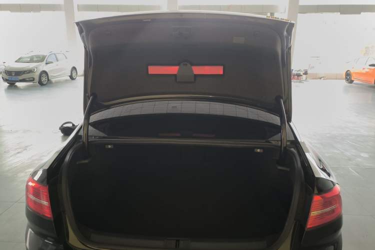 Used Volkswagen Magotan 2019 330TSI DSG Luxury Model China V Standard