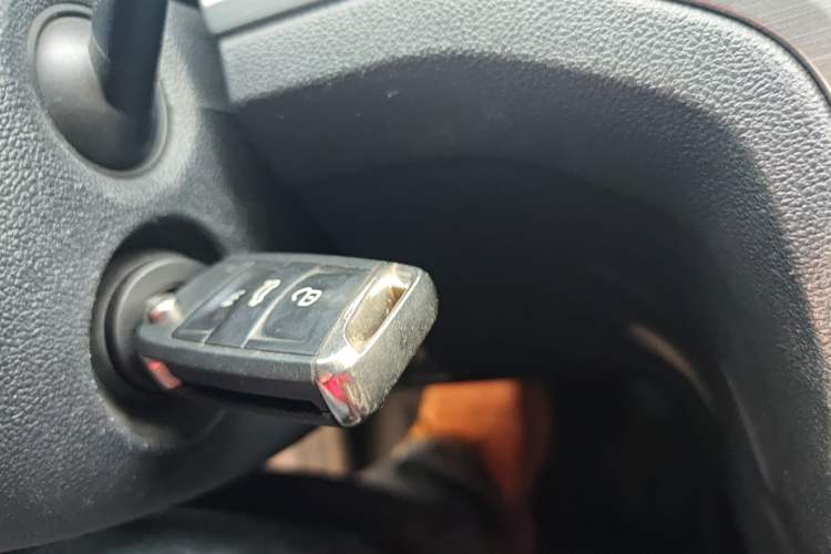 Used Volkswagen Lamando 2017 280TSI DSG Comfort Edition Vehicle Key