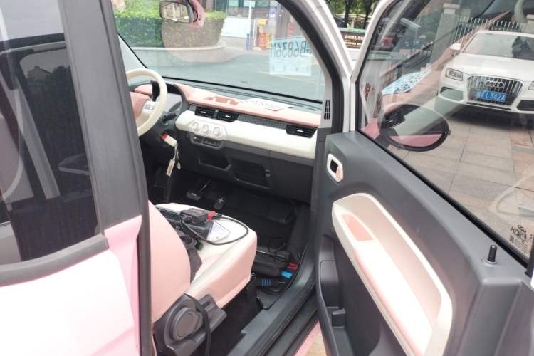 Used Chery New Energy QQ Ice Cream 2022 Taohuanxi Sweet Peach Edition
