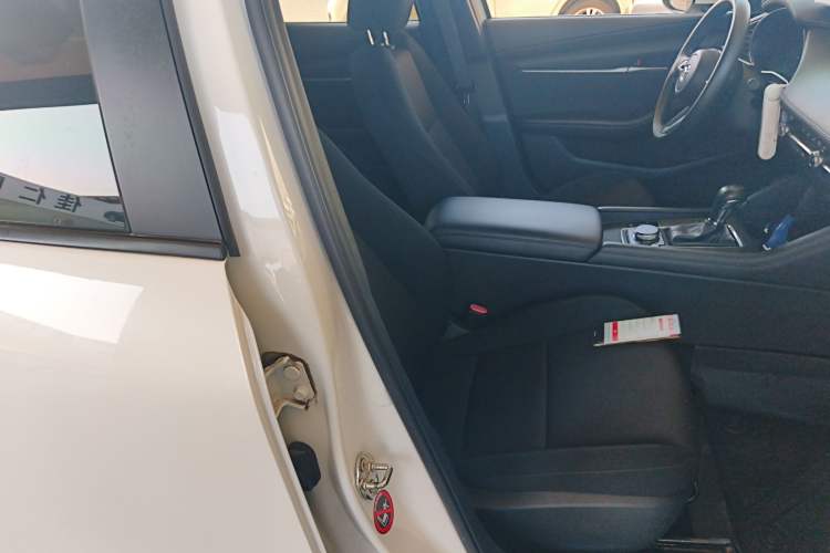 Used Mazda Mazda 3 Axela 2021 2.0L Automatic Zhiqing Edition