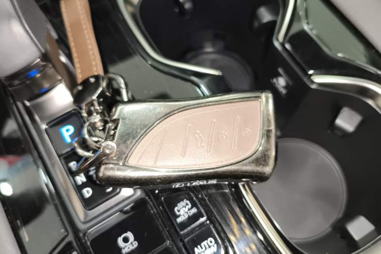 Used Lexus RX New Energy 2023 450h+ Four-Wheel Drive Enjoyment Edition Interior 1