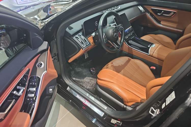 Used Mercedes-Benz S-Class 2023 Updated S 400 L Business Version Driver Seat