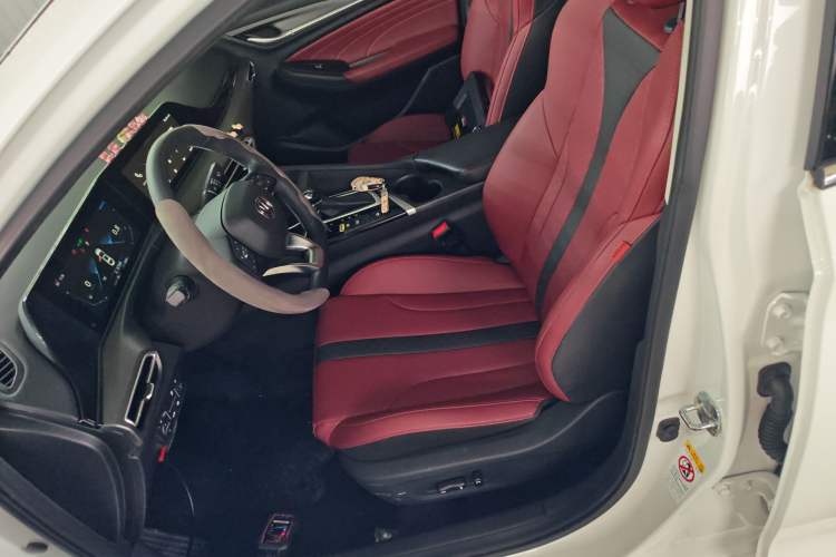 Used CHANGAN Eado 2021 PLUS Blue Whale NE 1.4T GDI DCT Flagship Model Left Front Seat