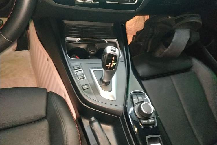 Used BMW 2 Series (Import) 2019 225i Convertible Coupe Sports Design Package
