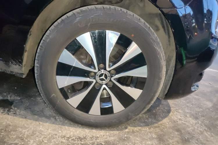 Used Mercedes-Benz Vito 2021 2.0T Elite Version 7 Seats