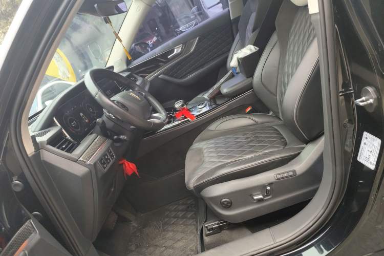 Used Hongqi HS5 2019 2.0T Smart Connect Flagship Edition
