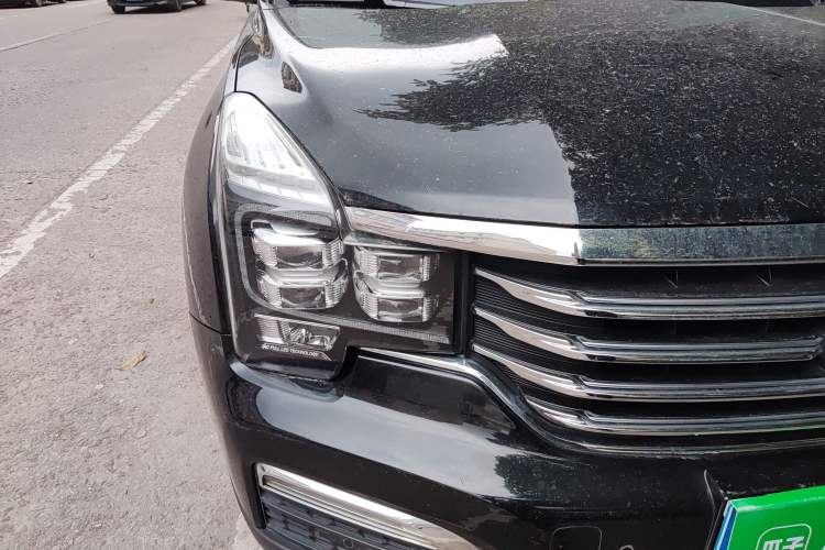 Used GAC Trumpchi GS8 2017 320T Four-Wheel Drive Luxury Smart Connectivity Version (7 Seats) Exterior 6