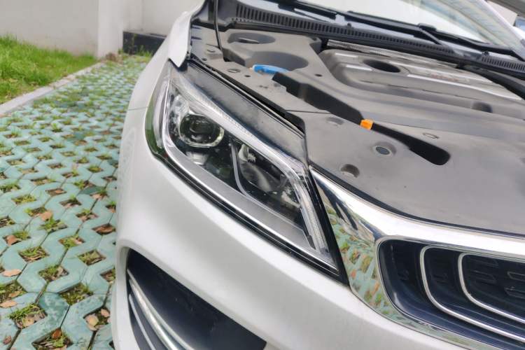 Used Geely Auto Binray 2018 14T Manual Colorful Edition Right Front Headlight