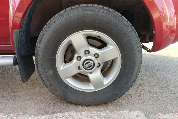 Used Nissan Paladin 2013 2.4L Two-Wheel Drive Standard Edition Emission Standard China IV