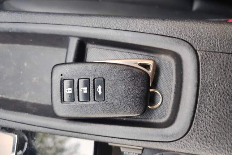 Used Lexus ES 2013 300h Elite Edition Vehicle Key