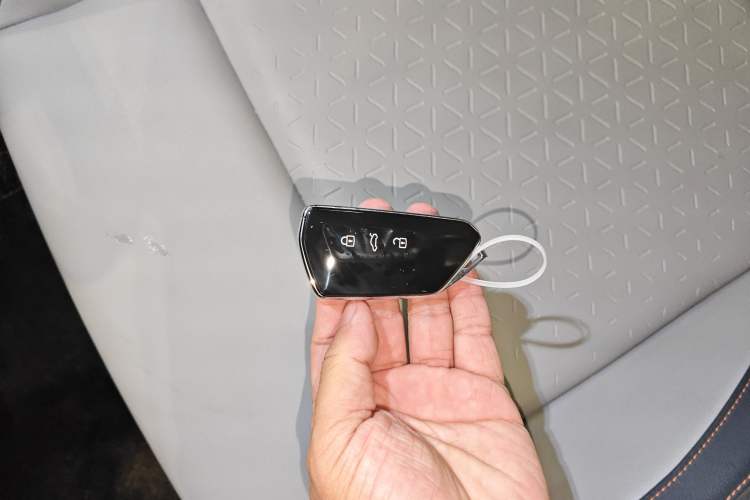 Used Volkswagen ID.7 VIZZION 2024 AIR model