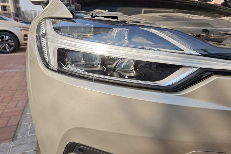 Used Volvo XC60 2019 T5 4x4 Smart Edition China V Standard
