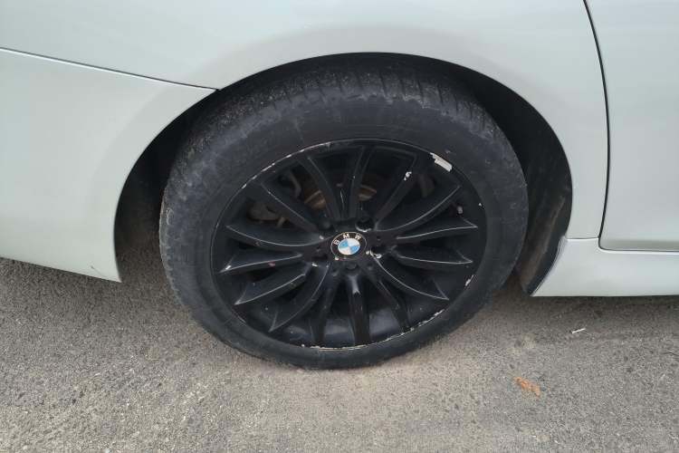 Used BMW 5 Series 2014 525Li Luxury Design Package
