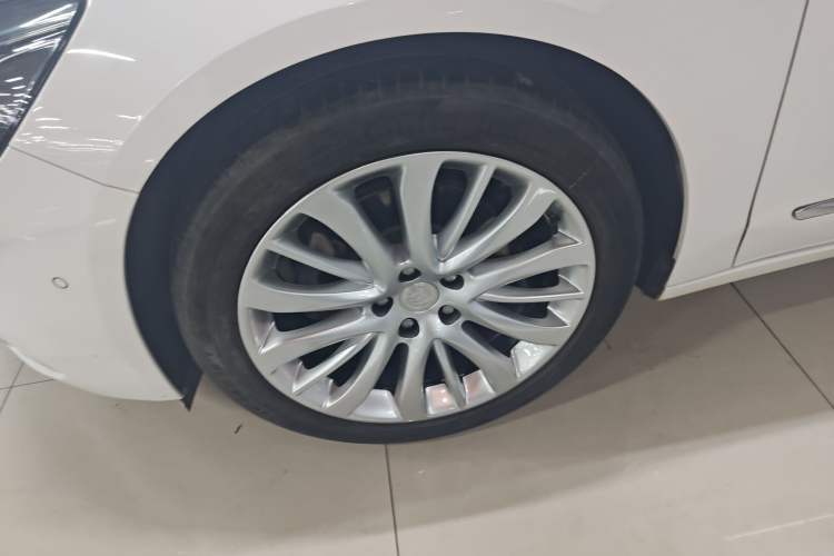 Used Buick LaCrosse 2018 28T Luxury Model