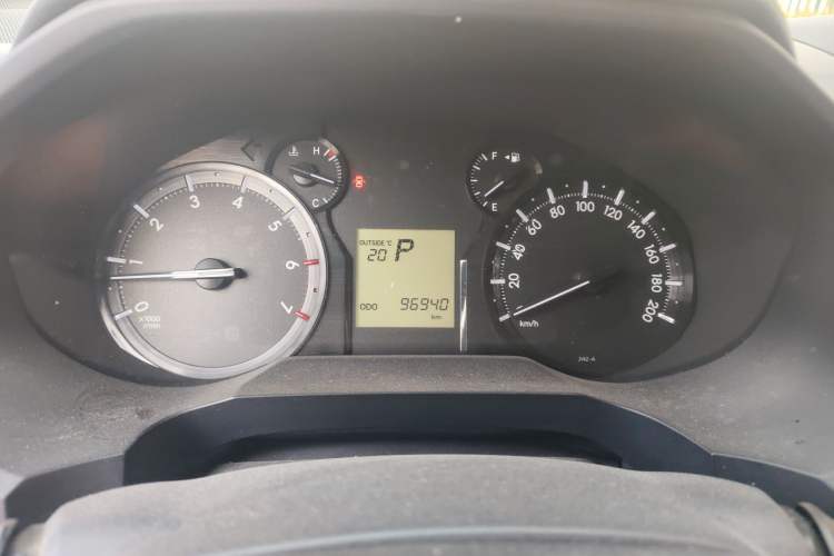 Used Toyota Prado  Instrument Cluster