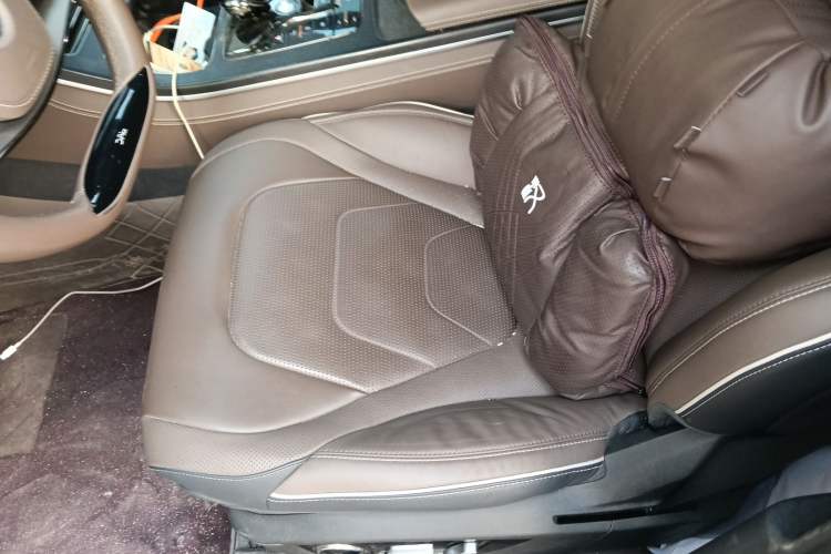 Used BYD Han 2022 DM-i 121KM Luxury Model