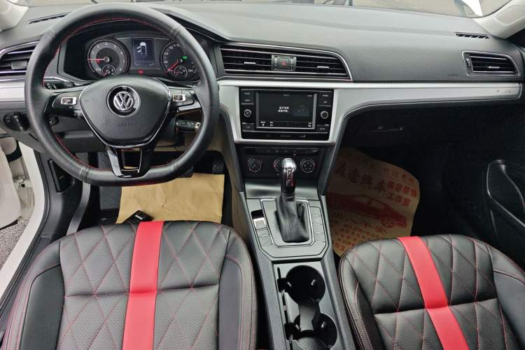 Used Volkswagen Lamando 2021 230TSI DSG Fashion Edition
