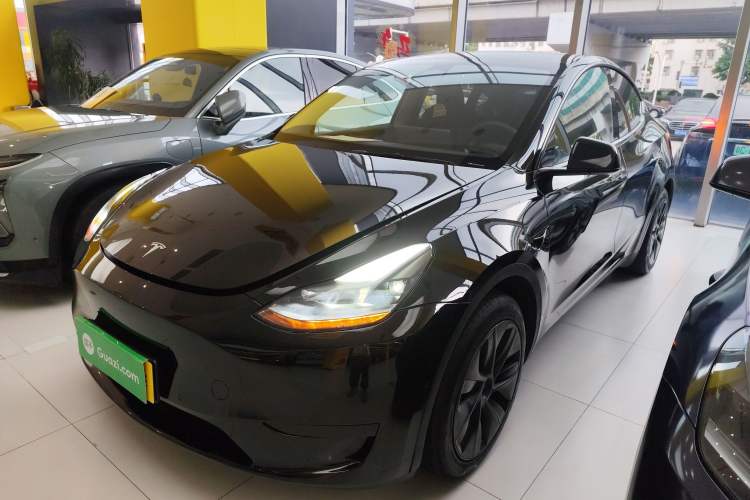 Used Tesla Model Y 2023 Rear-Wheel-Drive Version