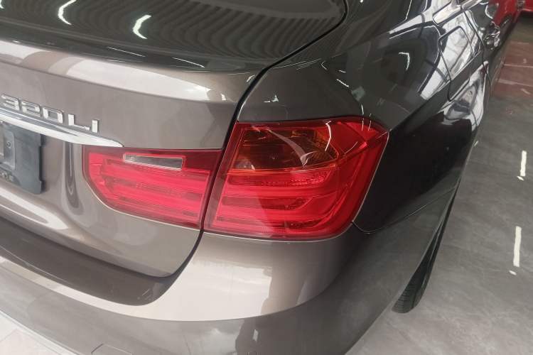 Used BMW 3 Series 2014 320Li Fashion Model
