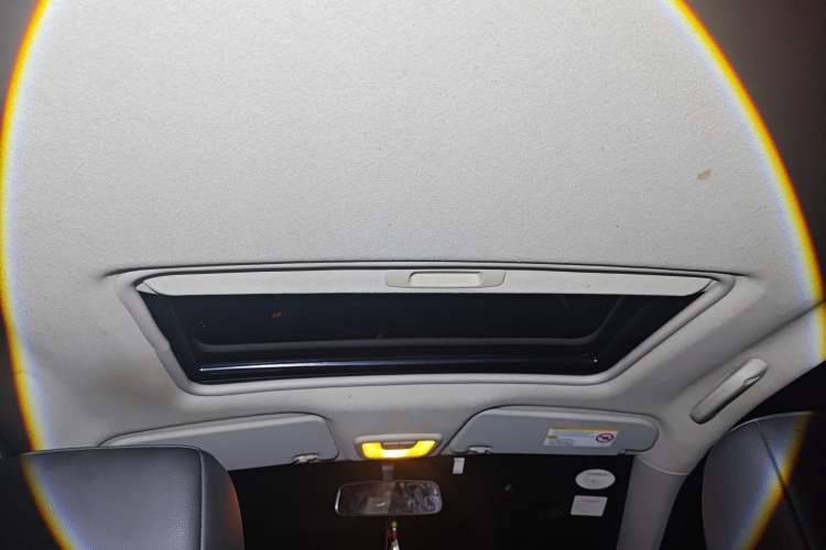 Used Chevrolet Sail 2013 Sedan 1.4L Manual - Youyi Happiness Edition Headliner