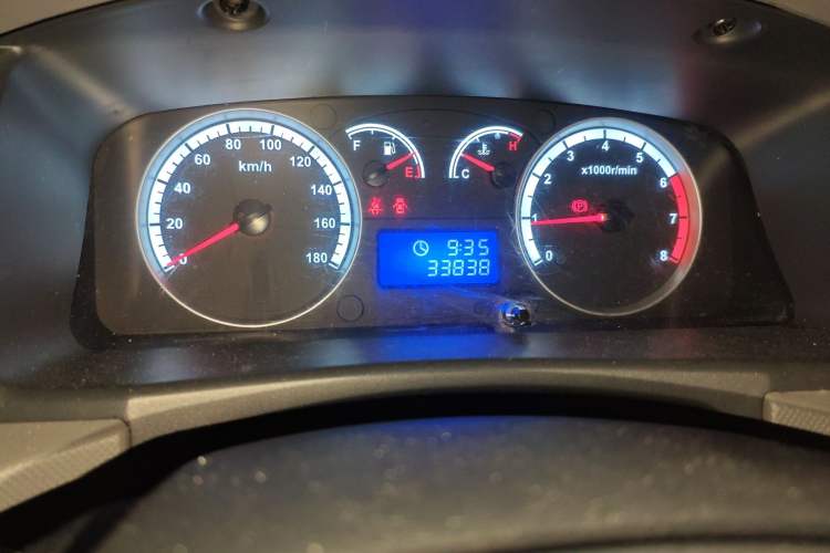 Used Foton Scenic G7 2021 2.4L Gasoline Commercial Version Short Wheelbase High-Roof 2-Seat Van 4K22D4M
