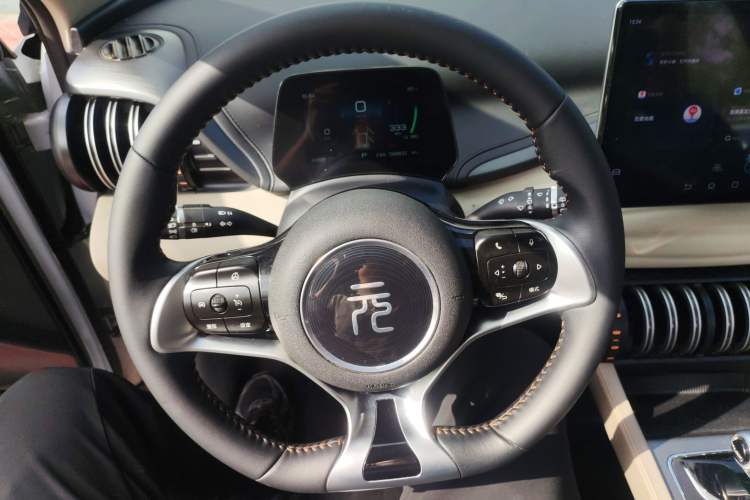 Used BYD Yuan PLUS 2024 Honor Edition 510KM Leading Model Steering Wheel