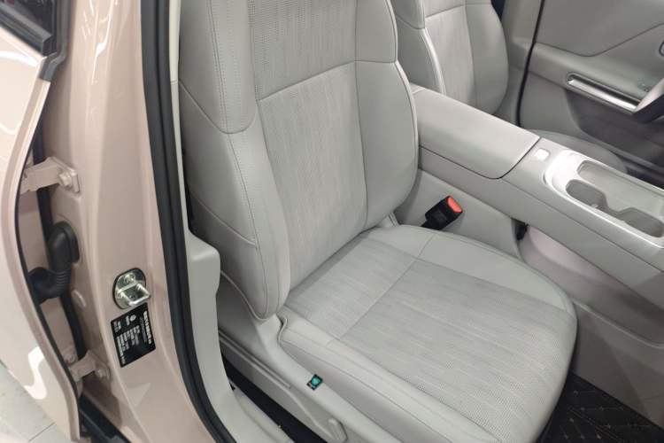 Used Leapmotor B01 2025 650 LiDAR Edition