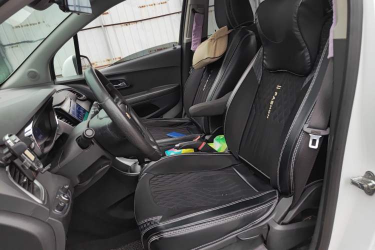 Used Chevrolet Trax 2017 1.4T Automatic Two-Wheel Drive Comfort Version Left Front Seat