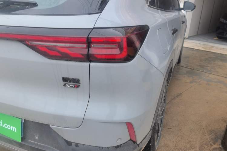 Used Dongfeng Aeolus Huge 2022 Mach Power 1.5T Dare-to-Drive Edition · Enjoyably悦