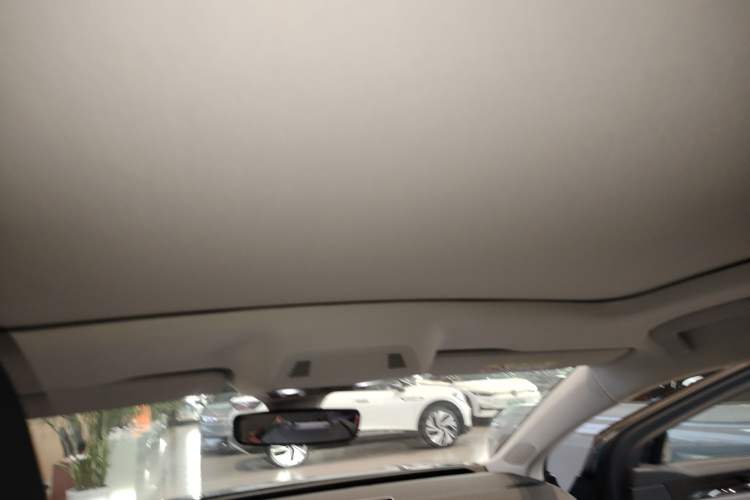 Used Volkswagen ID.7 VIZZION 2024 AIR model