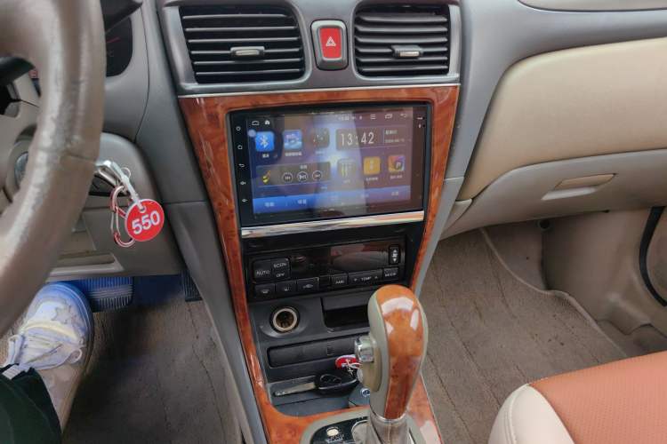 Used Nissan Lannia 2004 Zhizun 2.0L Automatic Comfort Model Audio And AC Panel