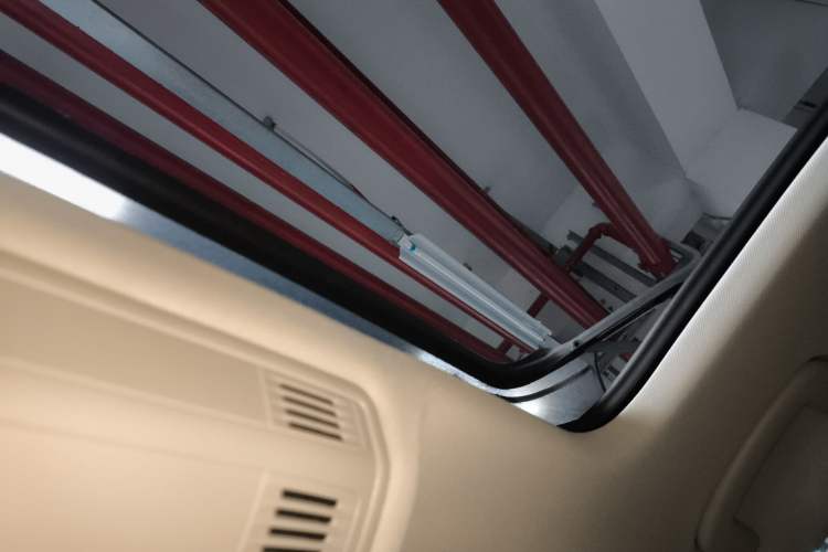 Used Volkswagen Tayron 2022 280TSI Two-Wheel Drive Luxury Smart Connectivity Version
