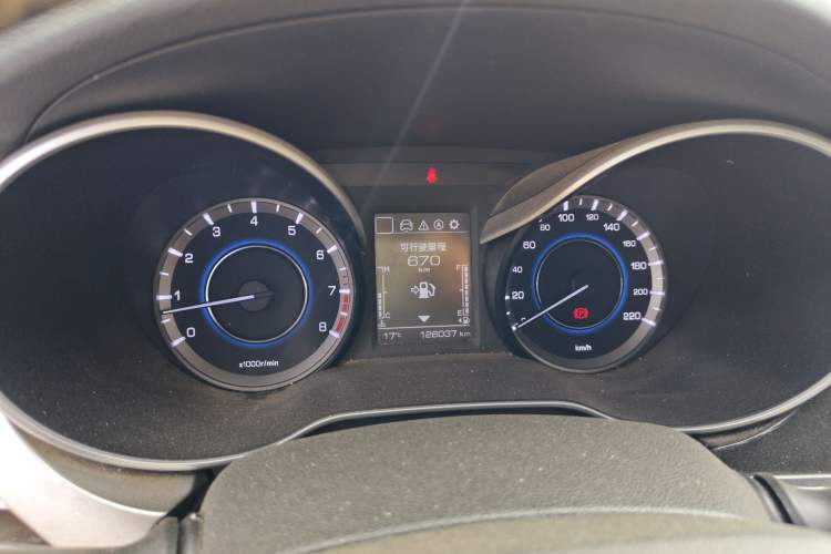 Used CHANGAN Eado 2018 High-Energy Edition 1.6L GDI Manual Pioneer Model China V Standard
