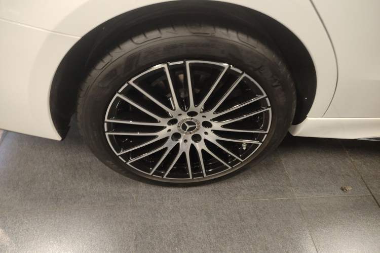 Used Mercedes-Benz C-Class 2022 Restyled C 260 L Sport Edition
