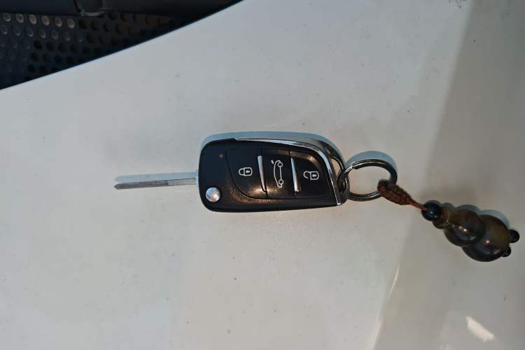 Used Citroen C-Quatre 2016 Classic Sedan 1.6L Manual CNG
