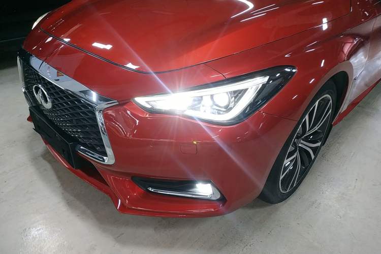 Used Infiniti Q60 2017 2.0T Luxury Edition
