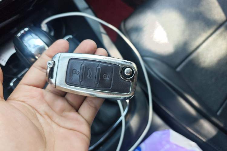 Used Volkswagen Sagitar 2018 280TSI DSG Ignite Edition Vehicle Key