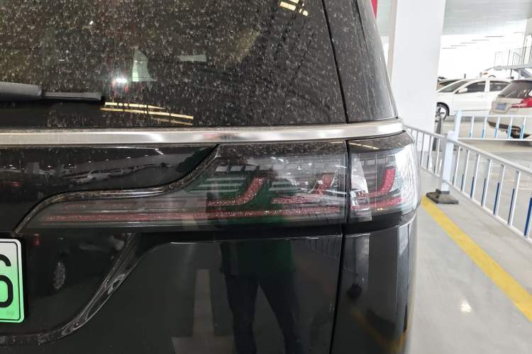 Used VOYAH Dream 2022 Low-Carbon Edition Home