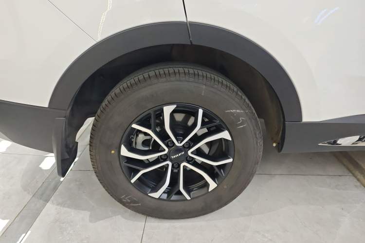 Used Haval H6 2023 National Trend Edition 1.5T Automatic Urban Version Right Rear Wheel Hub