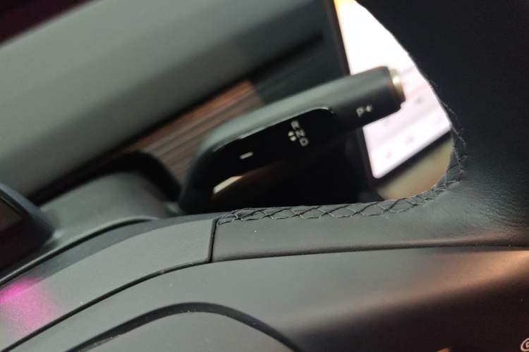 Used ONVO L60 2024 60 kWh Rear-Drive Version
