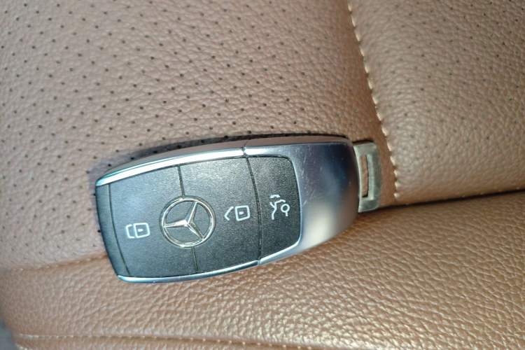 Used Mercedes-Benz GLE 2024 GLE 350 4MATIC Dynamic Edition Vehicle Key