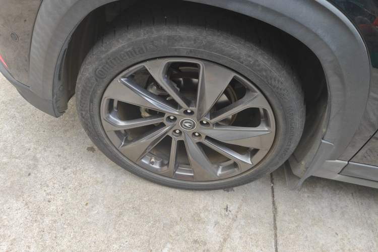 Used CHANGAN UNI-T 2020 1.5T Flagship Version Left Front Wheel Hub