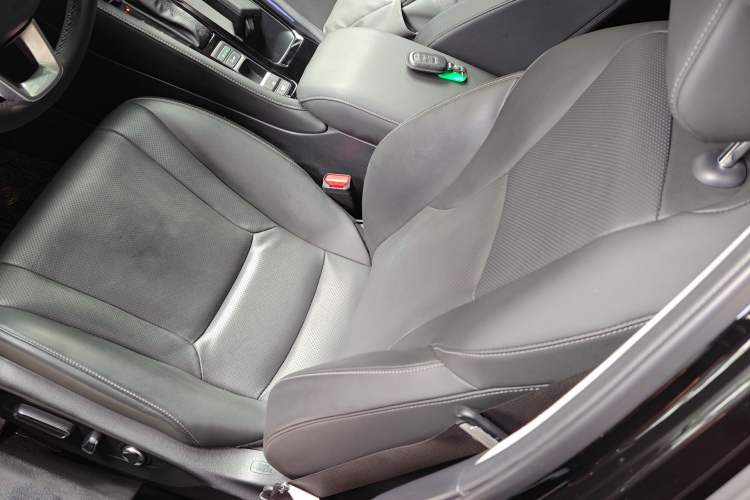 Used Honda Accord 2024 260TURBO Prestige Edition Left Front Seat