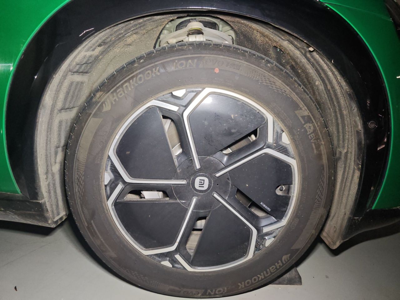 Xiaomi Auto YU7 2025 Ultra-Long Range All-Wheel Drive Pro Version — снимка 8