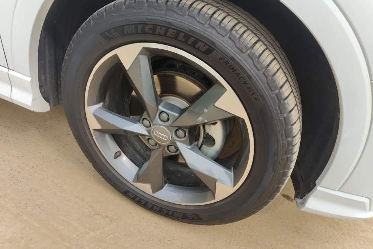 Used Audi Q3 2021 35 TFSI Fashion Dynamic Model