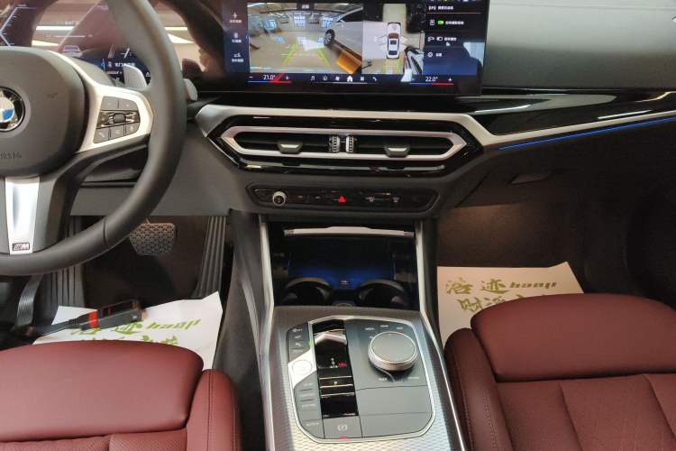 Used BMW 3 Series 2024 325i M Sport Night Edition Package Audio And AC Panel