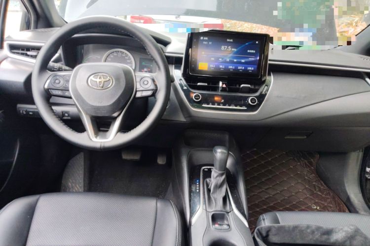 Used Toyota Levin 2019 Dual-Engine 1.8H E-CVT Luxury Edition China VI Standard Center Console