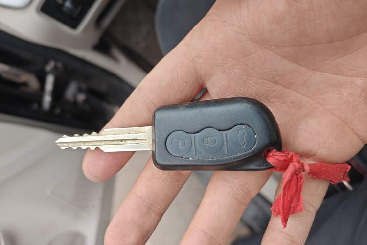 Used CHANGAN Alsvin V5 2012 1.5L Manual Dream Edition
